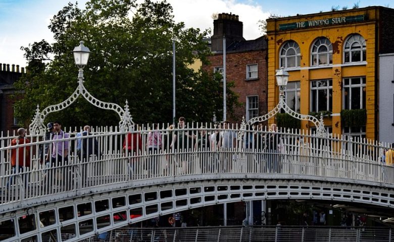 ugglemamma-the-hapenny-bridge-2539599_640 Image from Asa K Pixabay